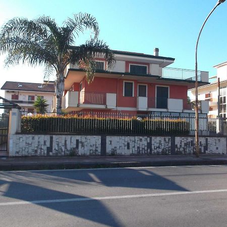 Villa Casa Rosanna Giardini-Naxos Exterior foto
