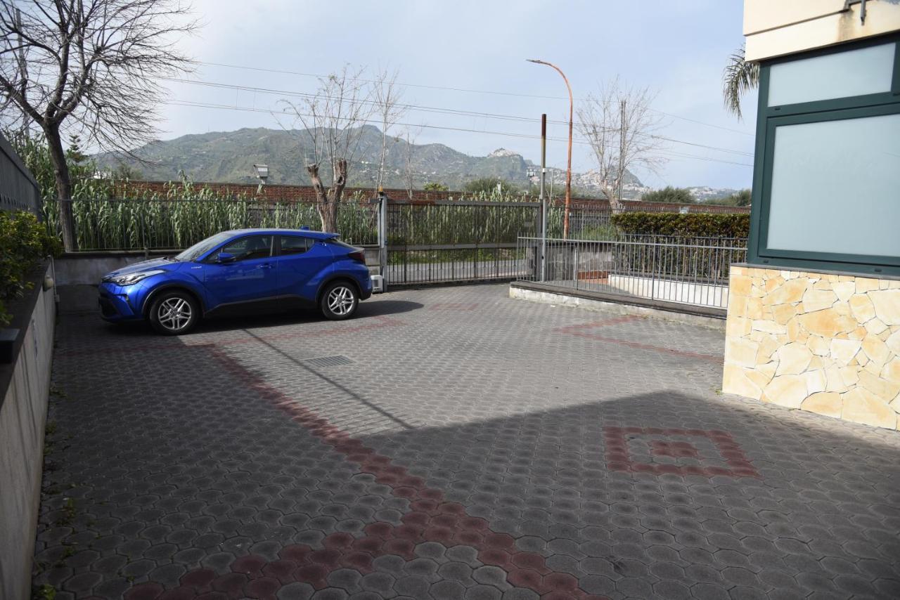 Villa Casa Rosanna Giardini-Naxos Exterior foto